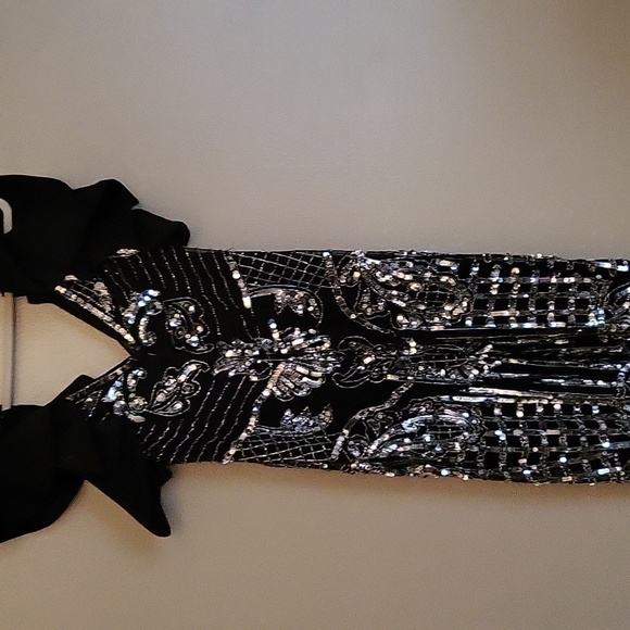 Ruffled Sleeve Sequin Maxi Dress - Picture 3 of 5